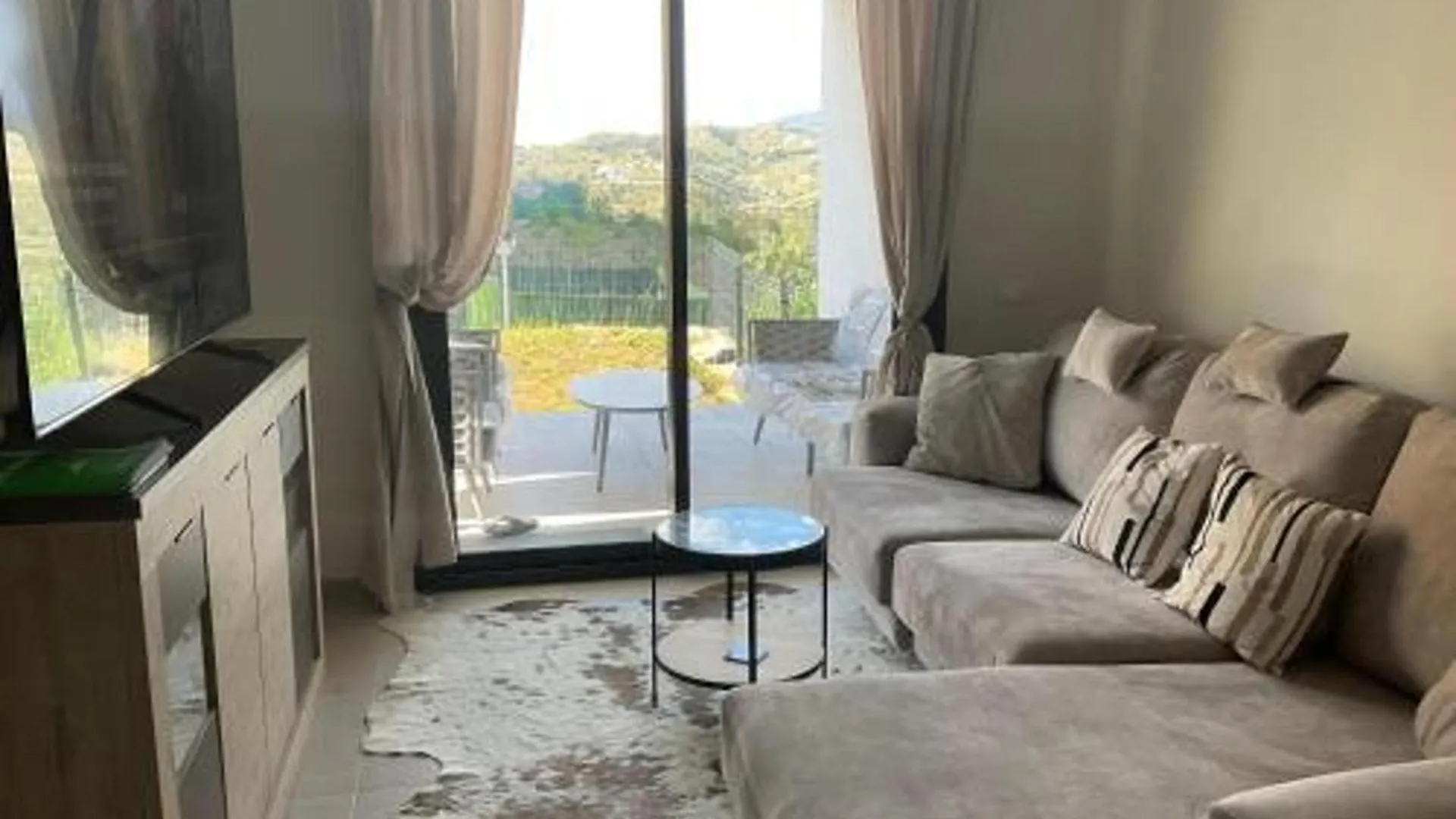 6 Guests - 3 Bedrooms - Private Garden - Pool La Cala De Mijas 0*,  Španělsko